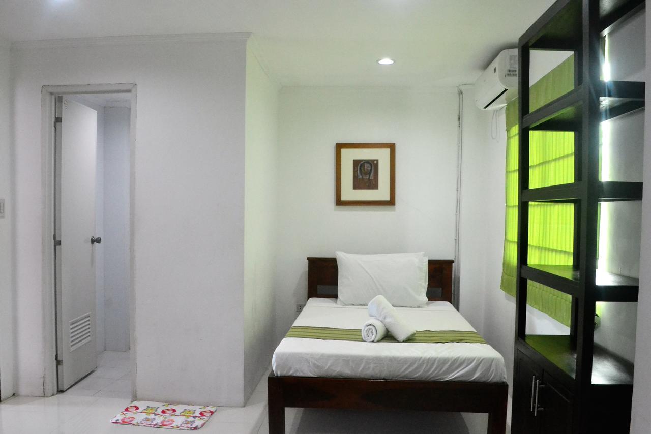 Hotel Lola Natividad Vigan Eksteriør bilde